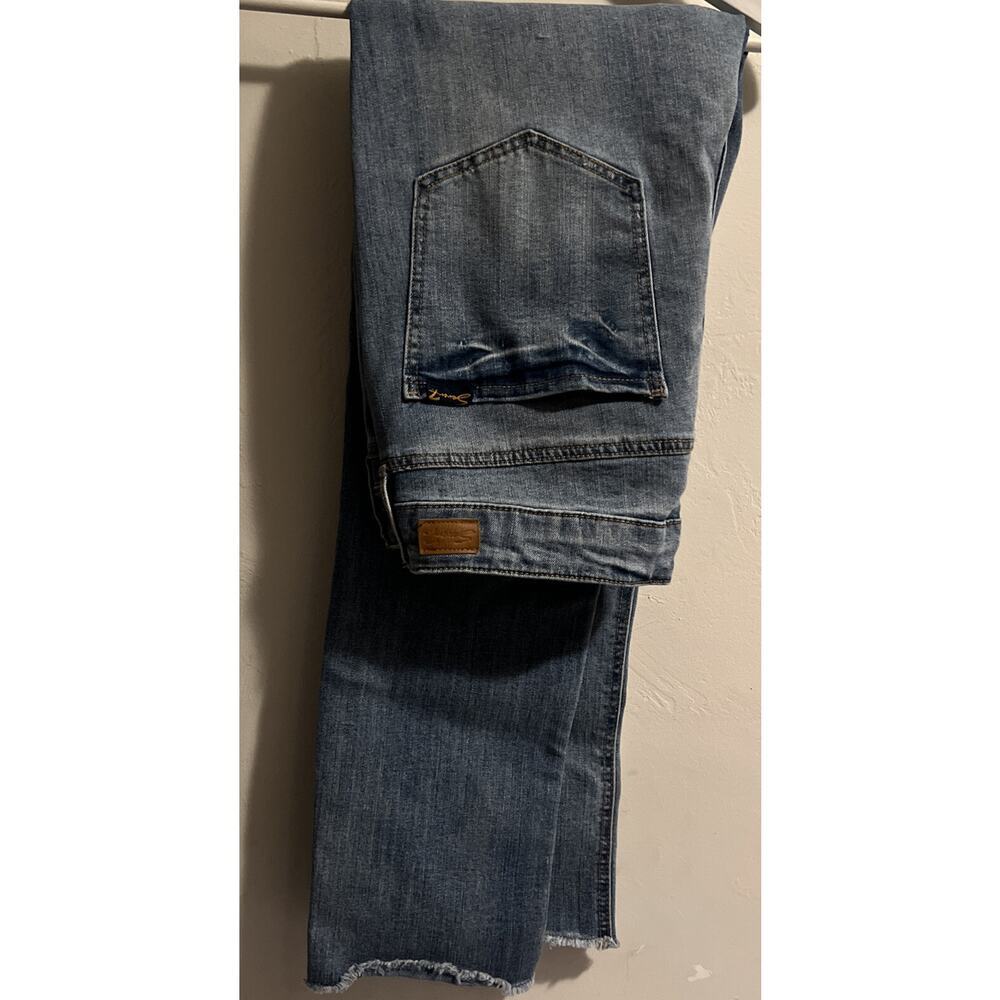 Seven 7 Size 12 Slim Fit Weekend Jeans light Wash Raw Hem 29’ inseam hi rise